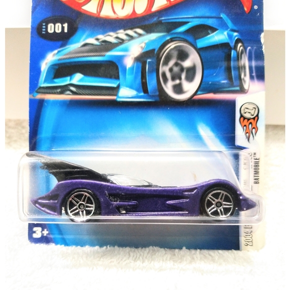 Hot Wheels 'Batmobile' 2004 First Editions - 1:64 Scale *NEW* - Picture 2 of 4